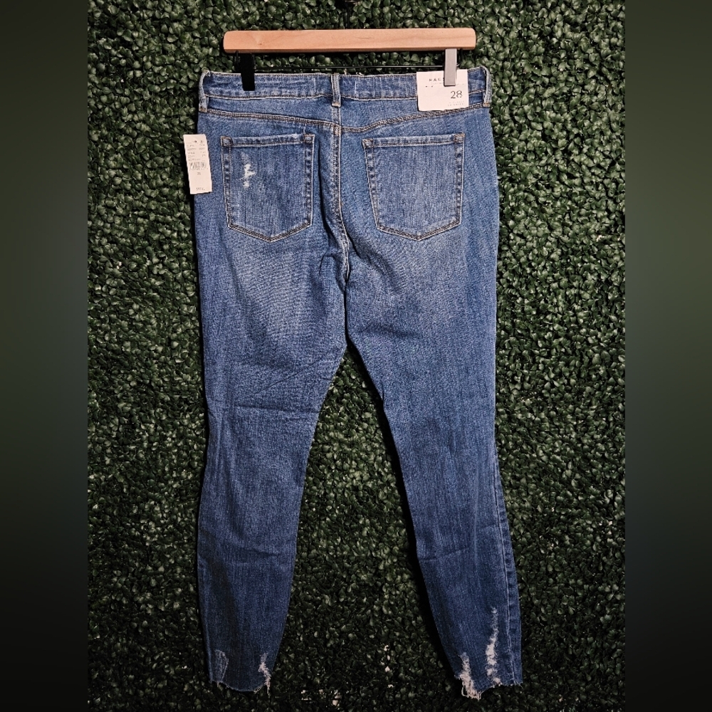 PacSun Mid-Rise Skinny Jeans - Picture 4 of 5